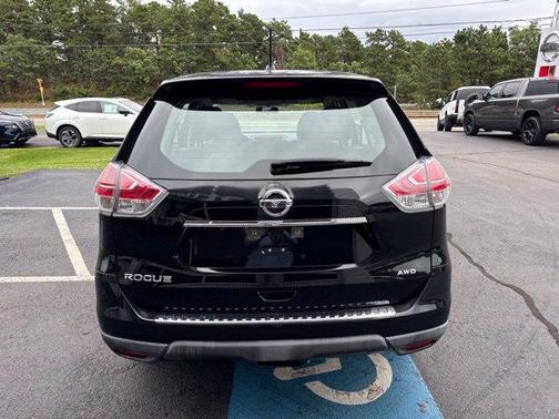 Magnetic Black 2016 Nissan Rogue S
