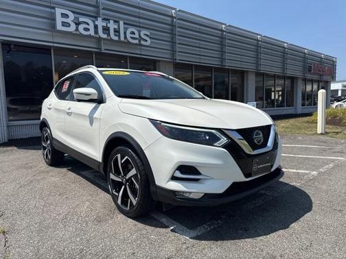 2022 Nissan Rogue Sport SL
