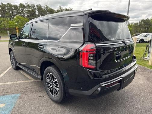 2025 Nissan Armada SL