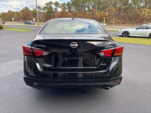 2025 Nissan Altima SV