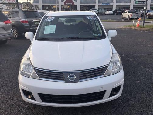 2009 Nissan Versa 1.8 S