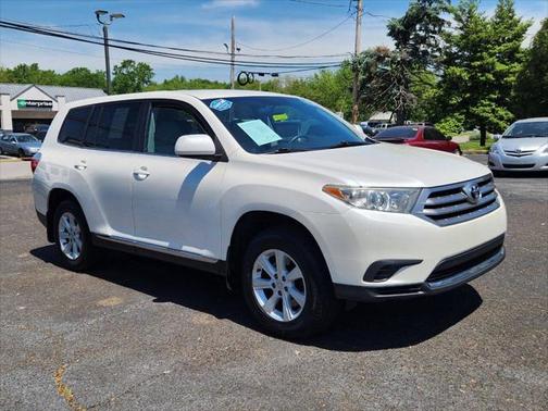 2013 Toyota Highlander Base Plus