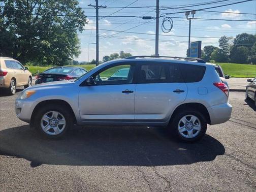 2009 Toyota RAV4 Base