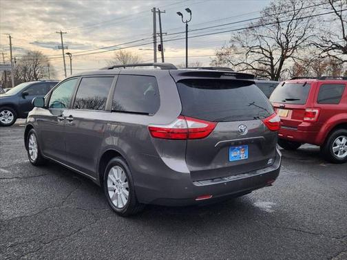 2015 Toyota Sienna XLE Premium