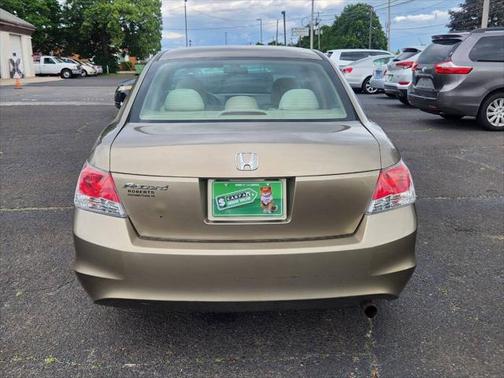 2010 Honda Accord LX 4dr Sedan 5A