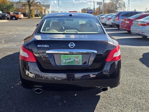 2011 Nissan Maxima SV