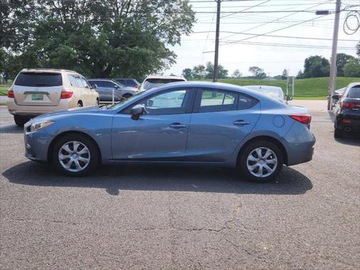 2016 Mazda Mazda3 i Sport