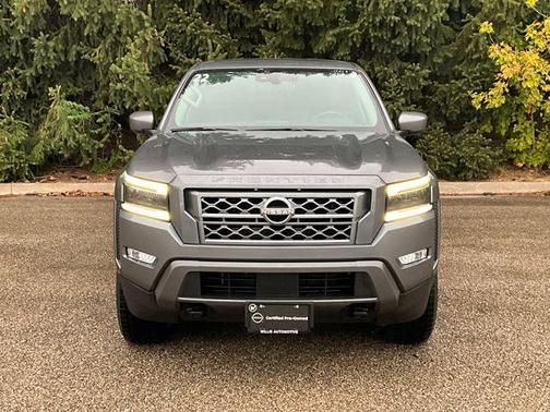 2022 Nissan Frontier SV