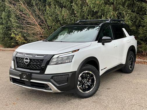 2025 Nissan Pathfinder Rock Creek 4WD