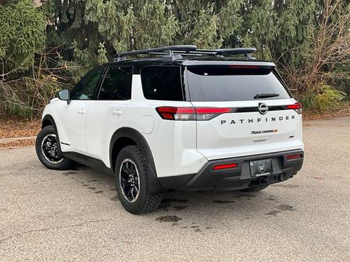2025 Nissan Pathfinder Rock Creek 4WD