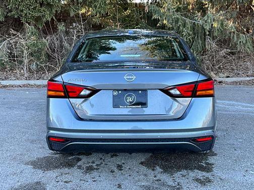 2025 Nissan Altima S FWD