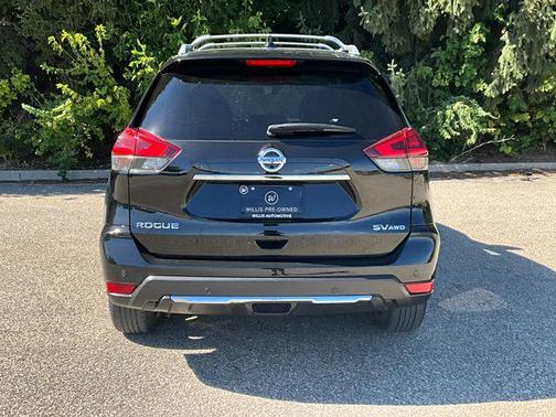 2020 Nissan Rogue SV