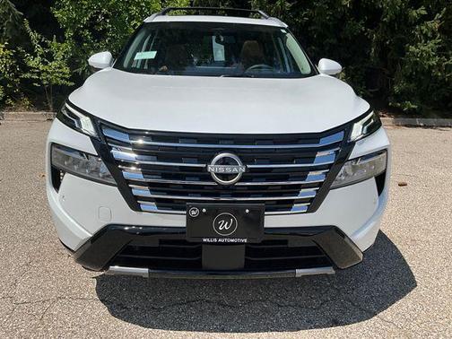 2025 Nissan Rogue Platinum