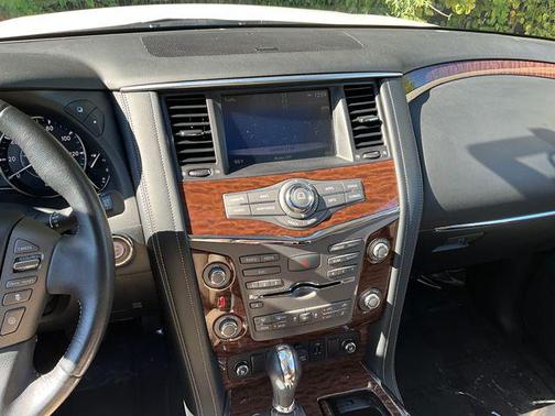 2020 Nissan Armada Platinum 4WD