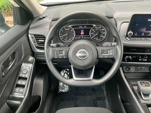 Glacier White 2024 Nissan Rogue S