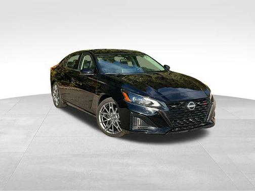 2024 Nissan Altima SR VC-Turbo FWD