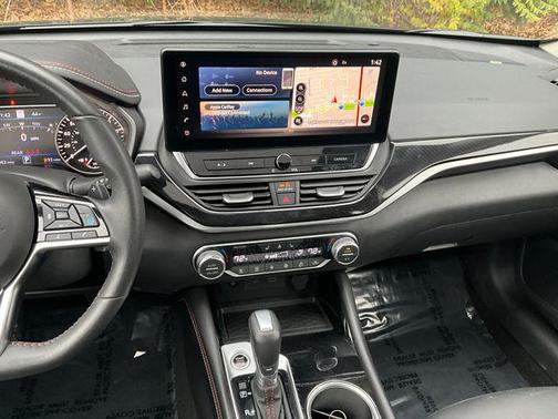 2024 Nissan Altima SR VC-Turbo FWD