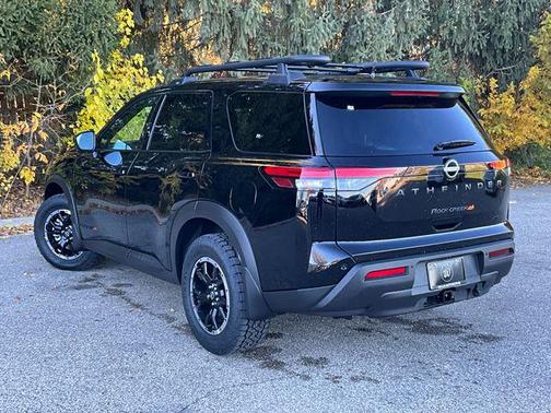 2025 Nissan Pathfinder Rock Creek 4WD
