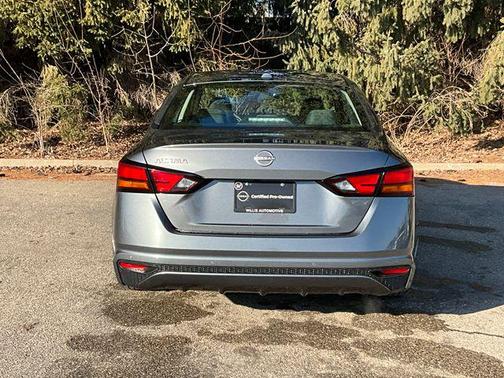 2025 Nissan Altima S FWD