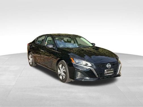 2025 Nissan Altima S FWD