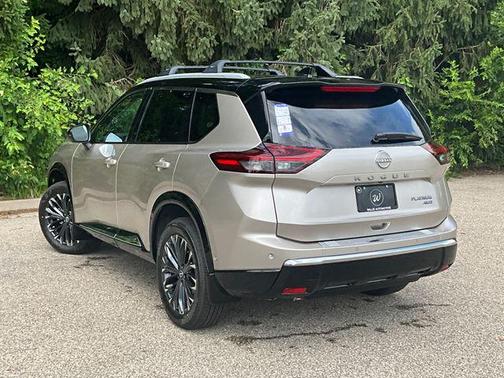 2025 Nissan Rogue Platinum