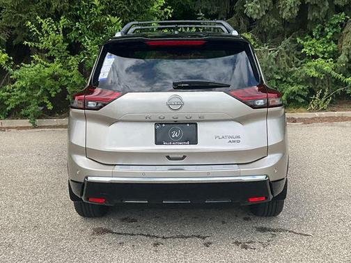 2025 Nissan Rogue Platinum