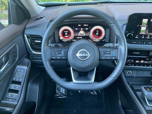 2022 Nissan Rogue Platinum