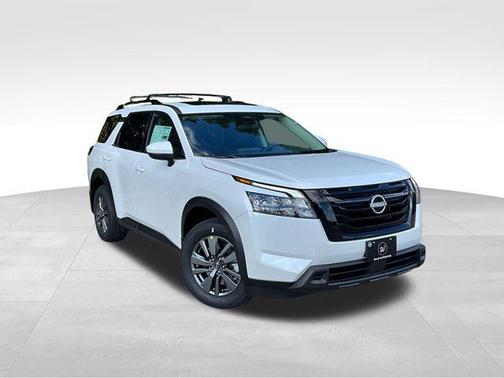 2025 Nissan Pathfinder SV 4WD