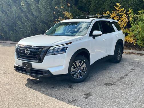 2025 Nissan Pathfinder SV 4WD