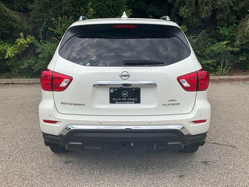 2020 Nissan Pathfinder Platinum 4WD