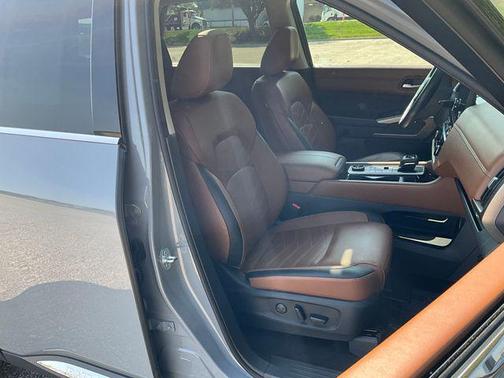 2023 Nissan Pathfinder Platinum 4WD