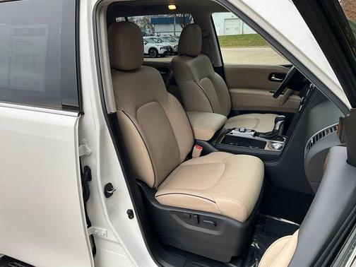 2024 Nissan Armada SL 4WD