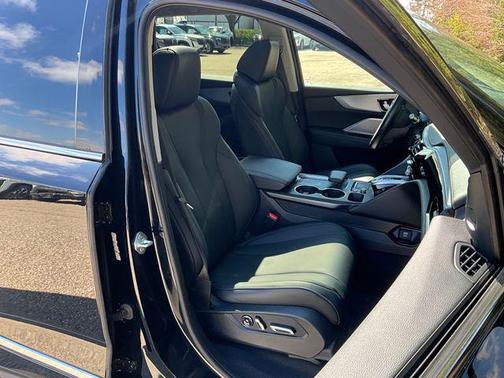 2023 Acura MDX Standard