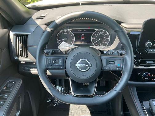 2024 Nissan Pathfinder Rock Creek 4WD
