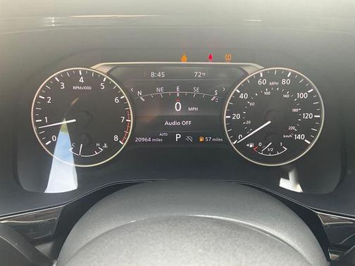 2022 Nissan Pathfinder SL 4WD