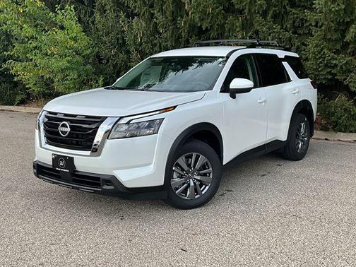 2025 Nissan Pathfinder SV 4WD