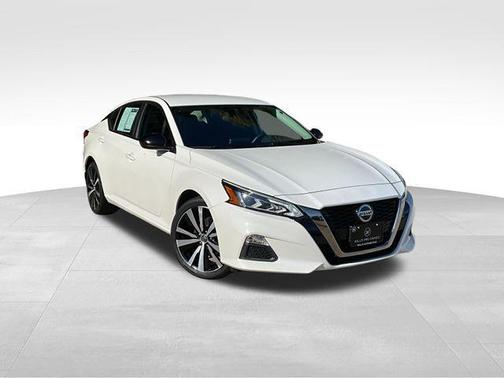 2020 Nissan Altima SR Intelligent AWD