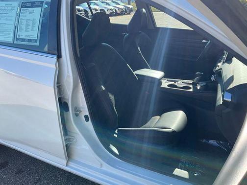 2020 Nissan Altima SR Intelligent AWD