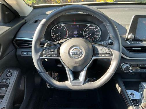 2020 Nissan Altima SR Intelligent AWD