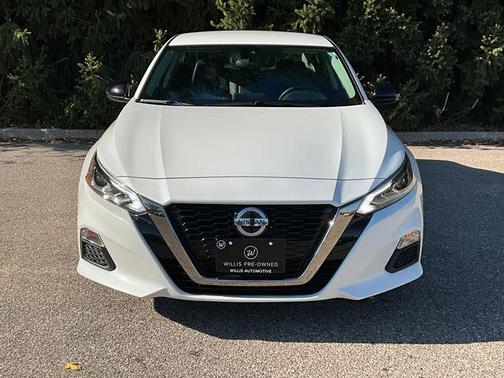 2020 Nissan Altima SR Intelligent AWD
