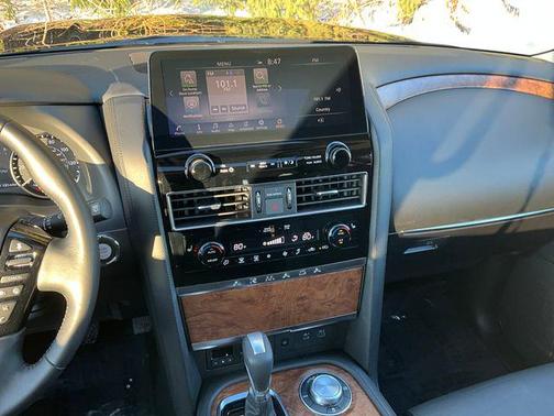 2024 Nissan Armada SL 4WD