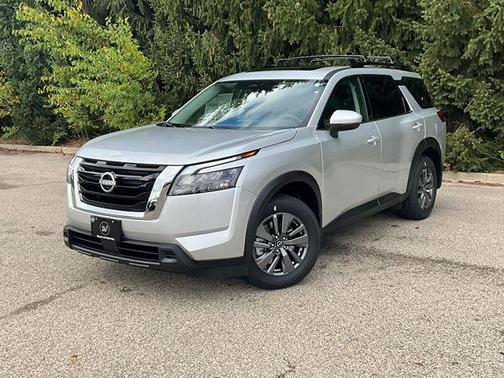 2025 Nissan Pathfinder SV 4WD
