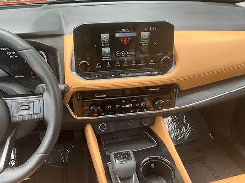 2022 Nissan Rogue Platinum