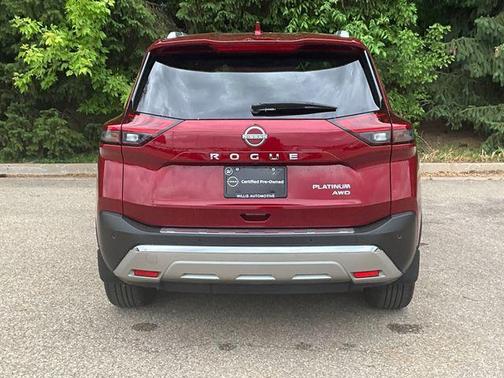 2022 Nissan Rogue Platinum