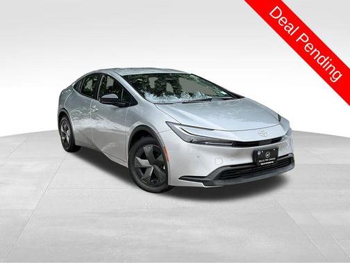 2023 Toyota Prius LE