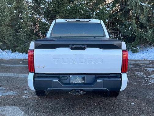 2024 Toyota Tundra SR5