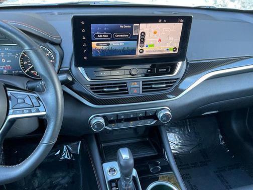 2023 Nissan Altima SR FWD