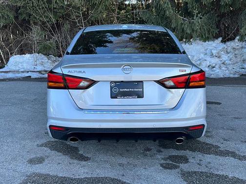 2023 Nissan Altima SR FWD