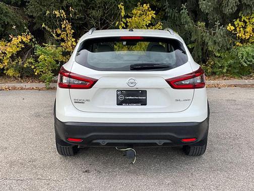 2022 Nissan Rogue Sport SL