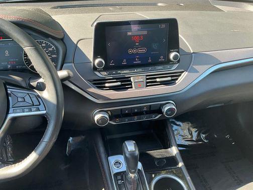 2023 Nissan Altima SR FWD